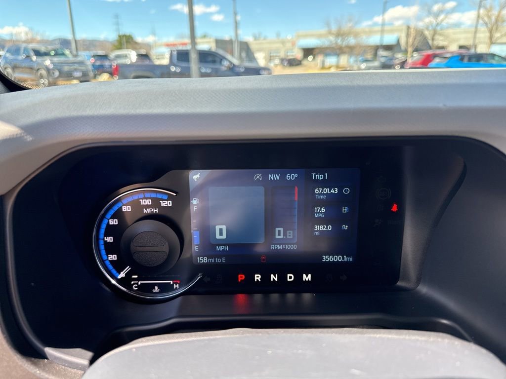 Used 2022 Ford Bronco Badlands image 15