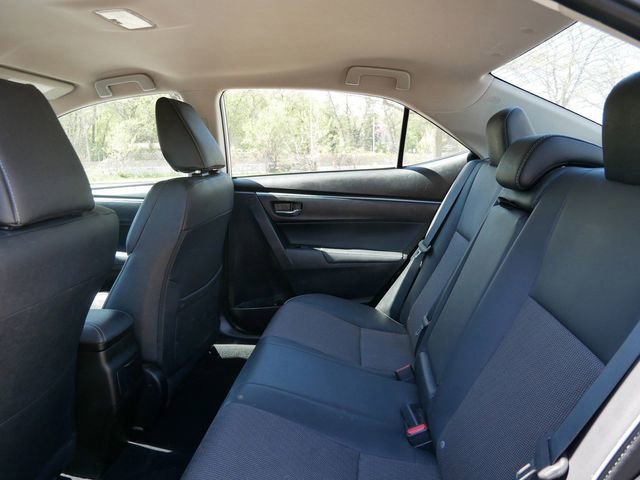 Used 2015 Toyota Corolla S FWD image 9