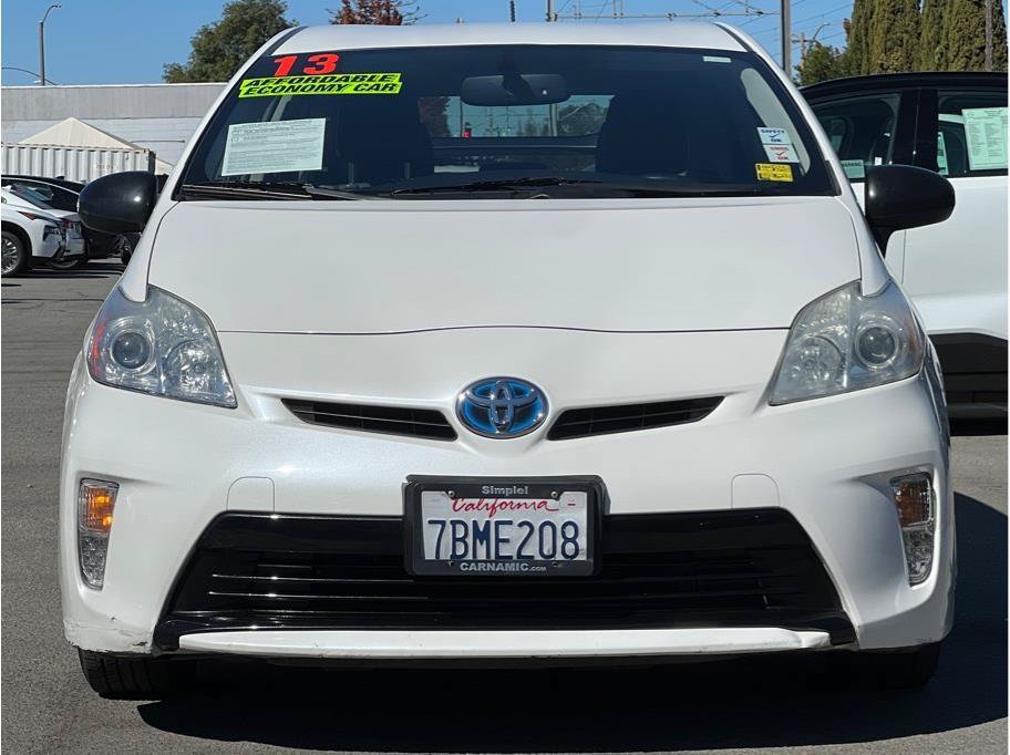 Used 2013 Toyota Prius Four FWD image 2
