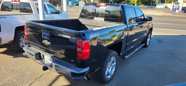 Used 2014 Chevrolet Silverado 1500 LT w/ LT Convenience Package RWD image 3
