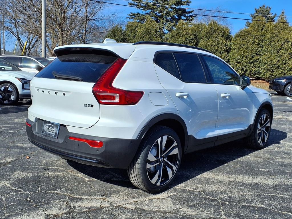 New 2026 Volvo XC40 B5 Ultra w/ Climate Package AWD/4WD image 5