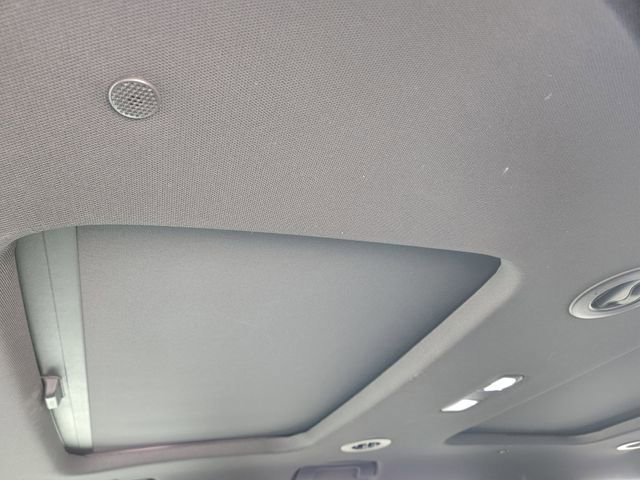Used 2023 Chevrolet Traverse High Country image 26