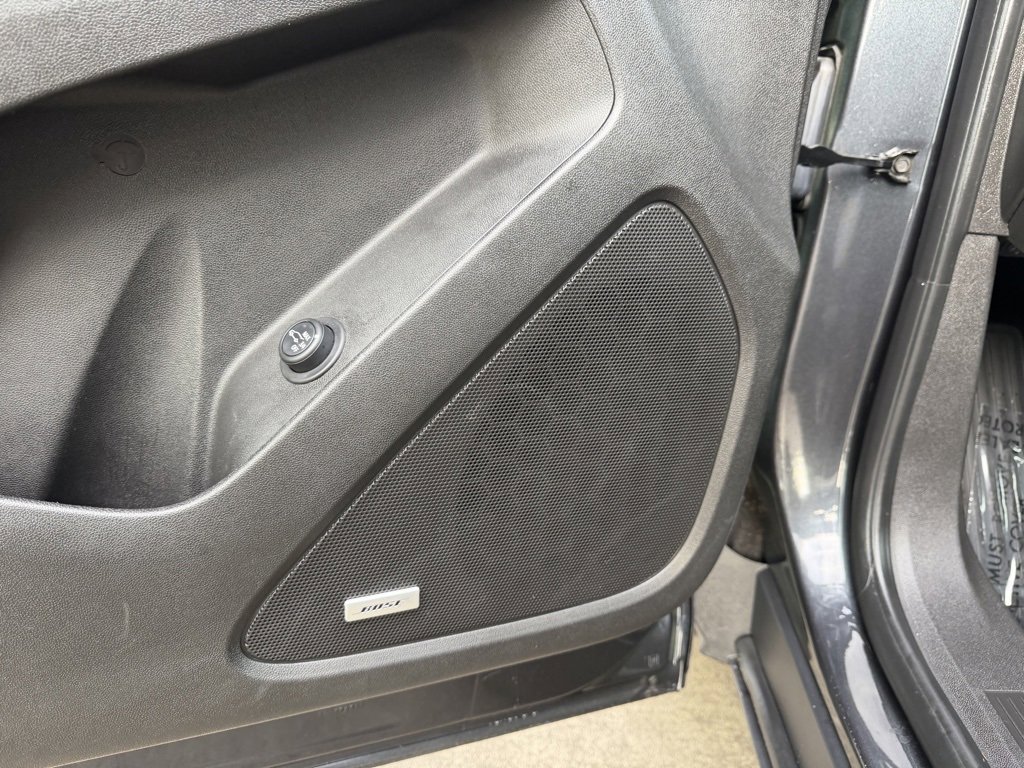 Used 2022 Chevrolet Equinox RS w/ RS Leather Package image 14