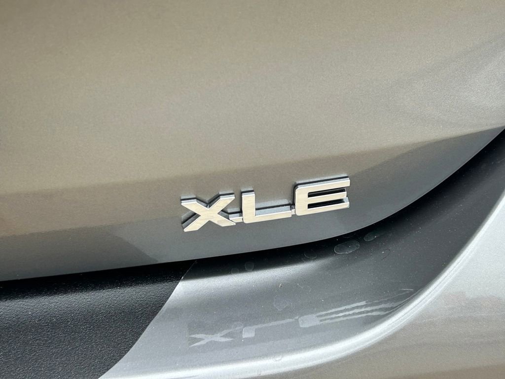 New 2026 Toyota Highlander XLE AWD/4WD image 14