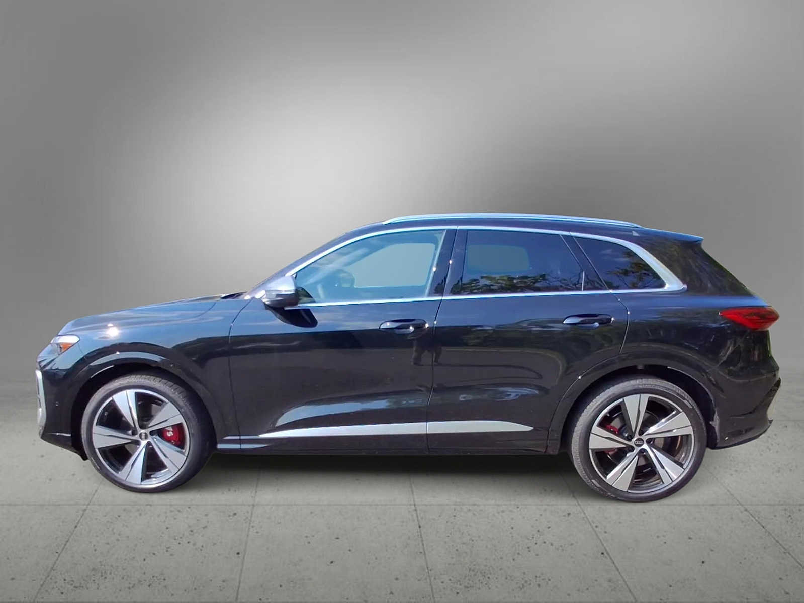 New 2026 Audi SQ5 Premium AWD/4WD image 5