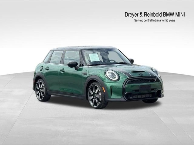 Used 2023 MINI Cooper S image 1