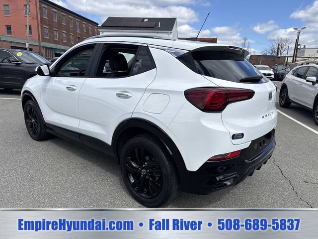 Used 2024 Buick Encore GX Sport Touring AWD/4WD image 7