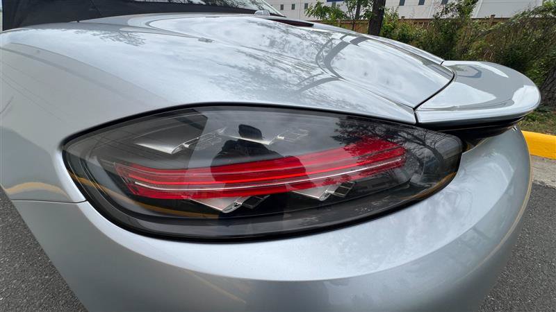 Used 2018 Porsche 718 Boxster RWD image 36