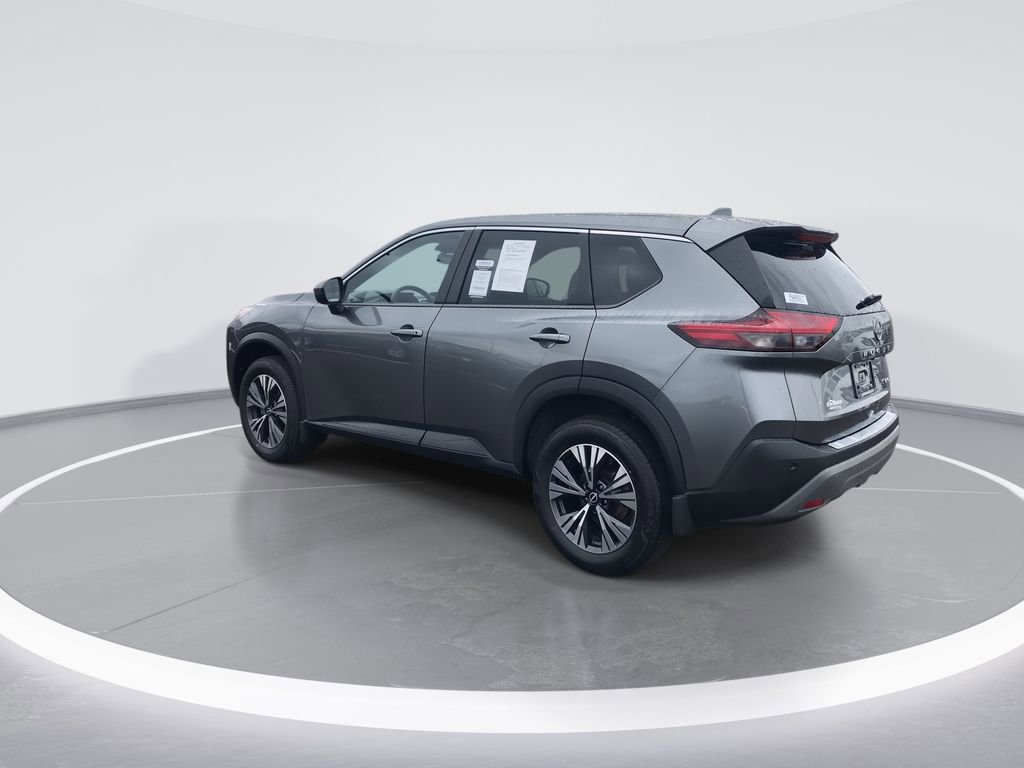 Used 2023 Nissan Rogue SV image 6