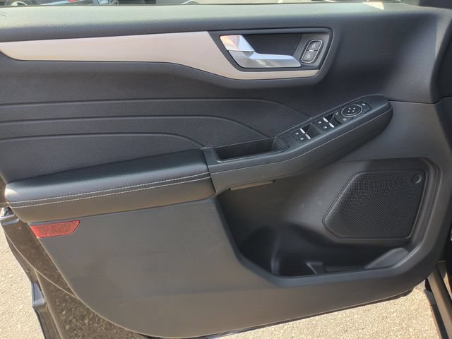 Used 2022 Ford Escape SEL AWD/4WD image 9