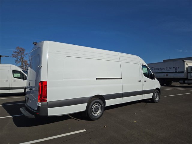 New 2026 Mercedes-Benz Sprinter 2500 image 3