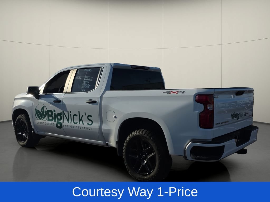Used 2023 Chevrolet Silverado 1500 Custom AWD/4WD image 6
