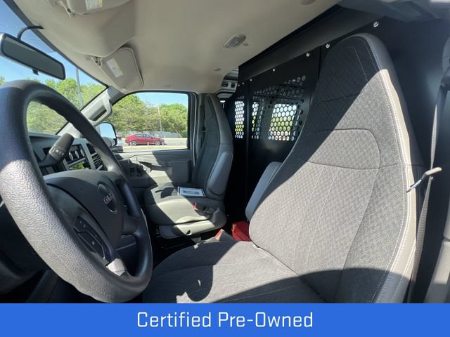 Certified 2025 GMC Savana 2500 w/ Driver Convenience Package RWD image 22