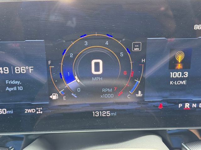 Used 2025 Chevrolet Suburban RST image 24