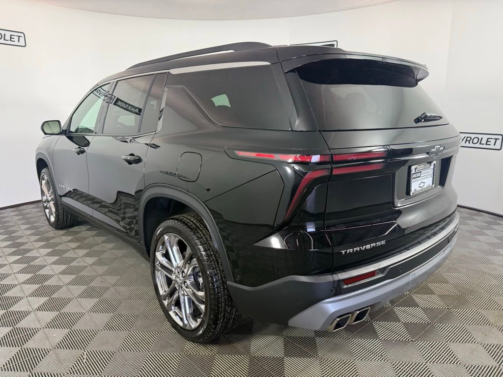 New 2025 Chevrolet Traverse LT w/ Enhanced Driving Package image 4