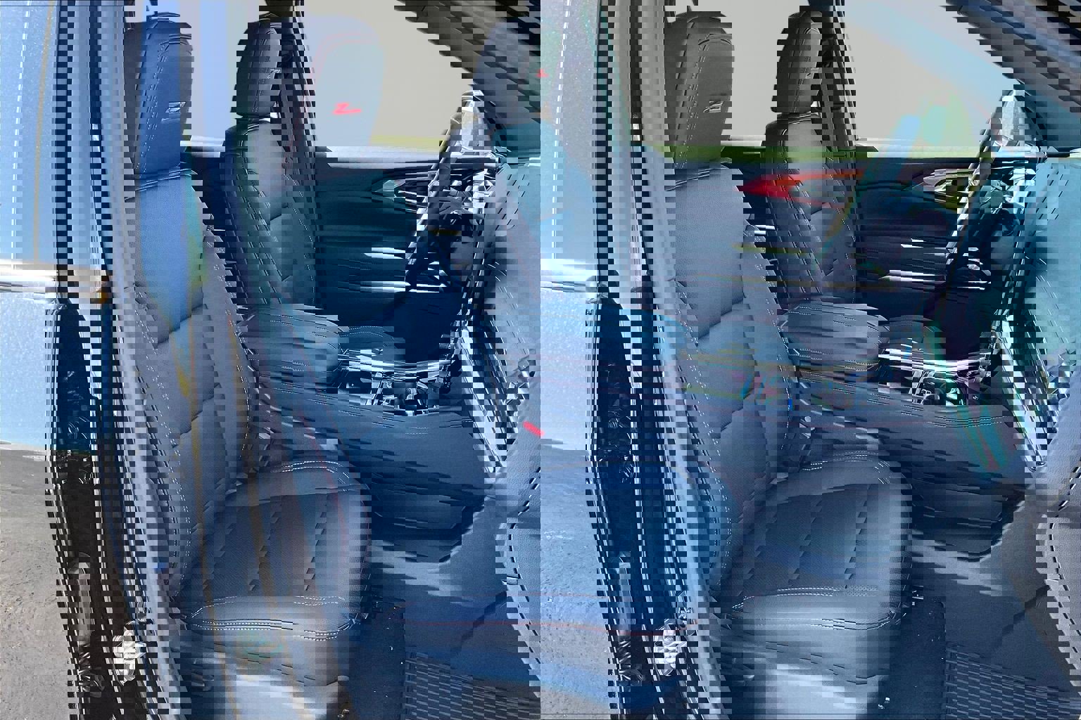 New 2026 Chevrolet Traverse Z71 w/ Driver Confidence Package AWD/4WD image 10