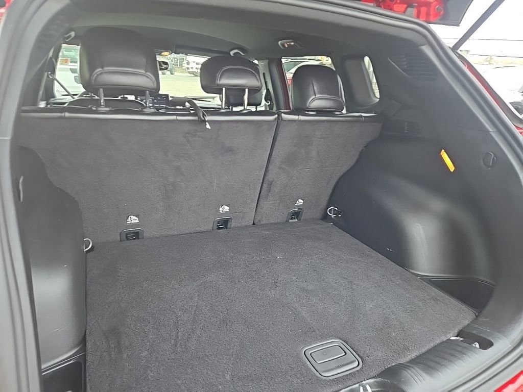 Certified 2025 Jeep Compass Limited image 8