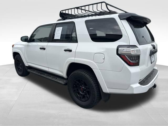 Used 2021 Toyota 4Runner Venture w/ Moonroof Package image 32