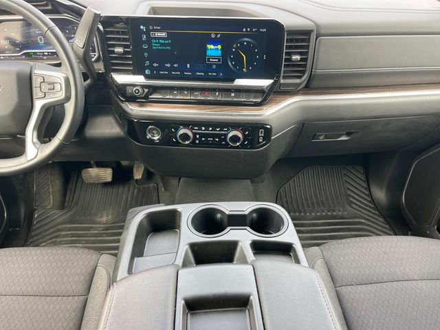 Used 2024 Chevrolet Silverado 1500 LT image 19
