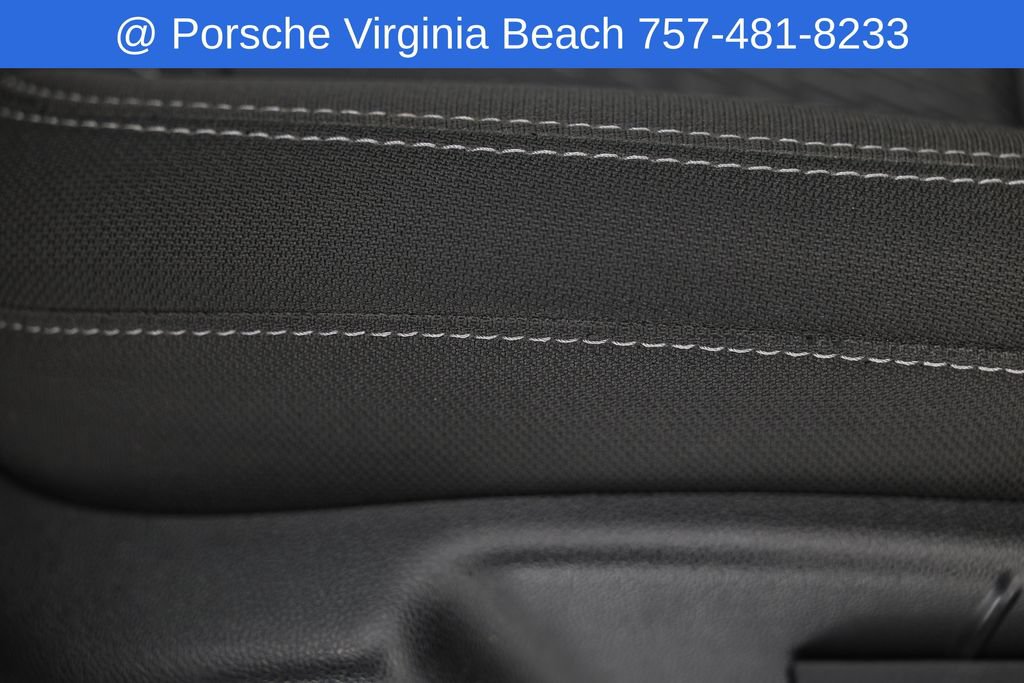 Used 2026 Chevrolet Equinox LT AWD/4WD image 25