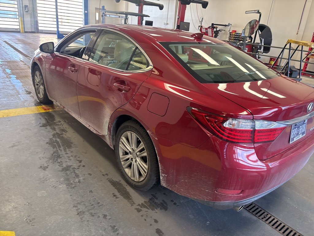 Used 2015 Lexus ES 350 image 3