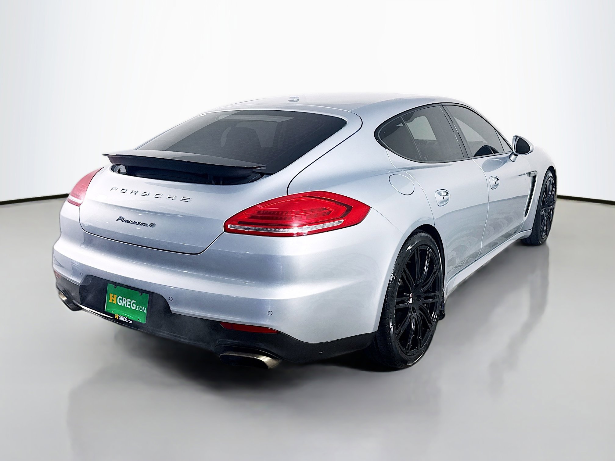 Used 2016 Porsche Panamera 4 Edition AWD/4WD image 10