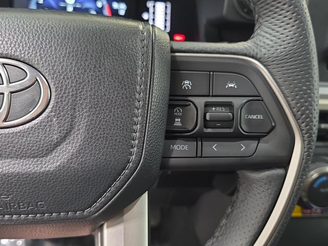 Certified 2024 Toyota Tacoma SR5 AWD/4WD image 14