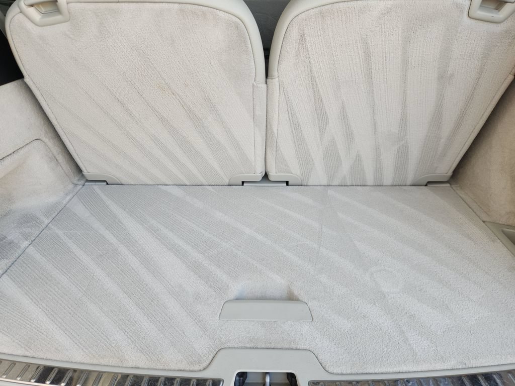 Used 2016 Volvo XC90 T6 Momentum AWD/4WD image 32