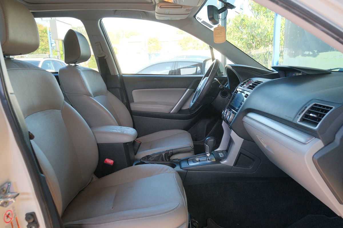 Used 2016 Subaru Forester 2.5i Limited w/ Popular Package #2 AWD/4WD image 27