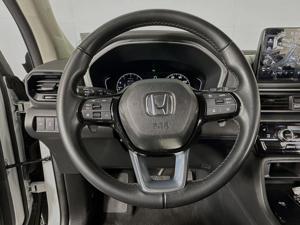 Used 2023 Honda Pilot EX-L image 13