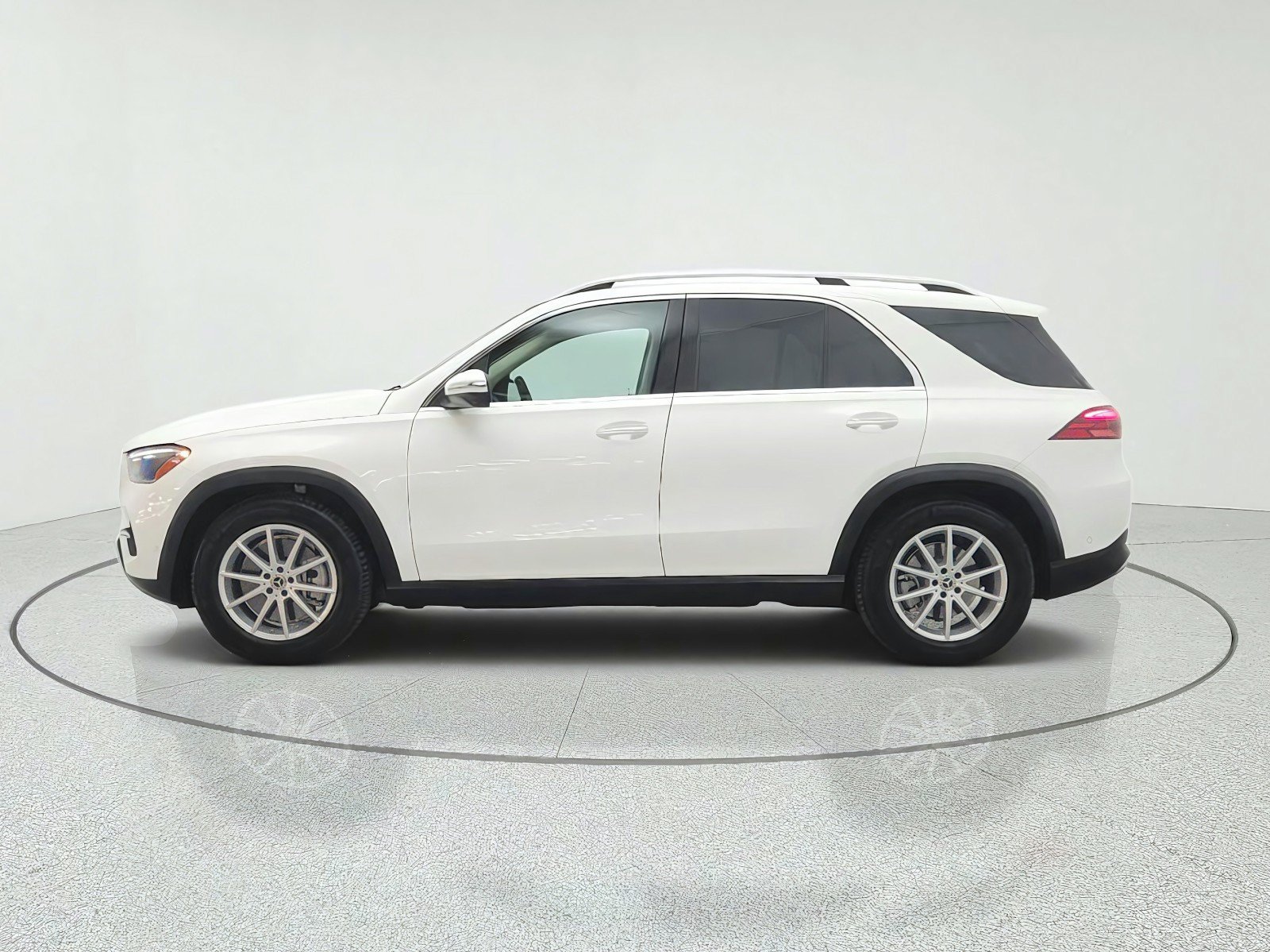 Used 2024 Mercedes-Benz GLE 450 4MATIC image 8