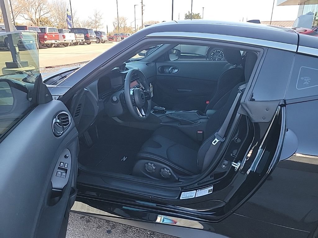 New 2026 Nissan Z Sport w/ Floor Mat Package RWD image 10