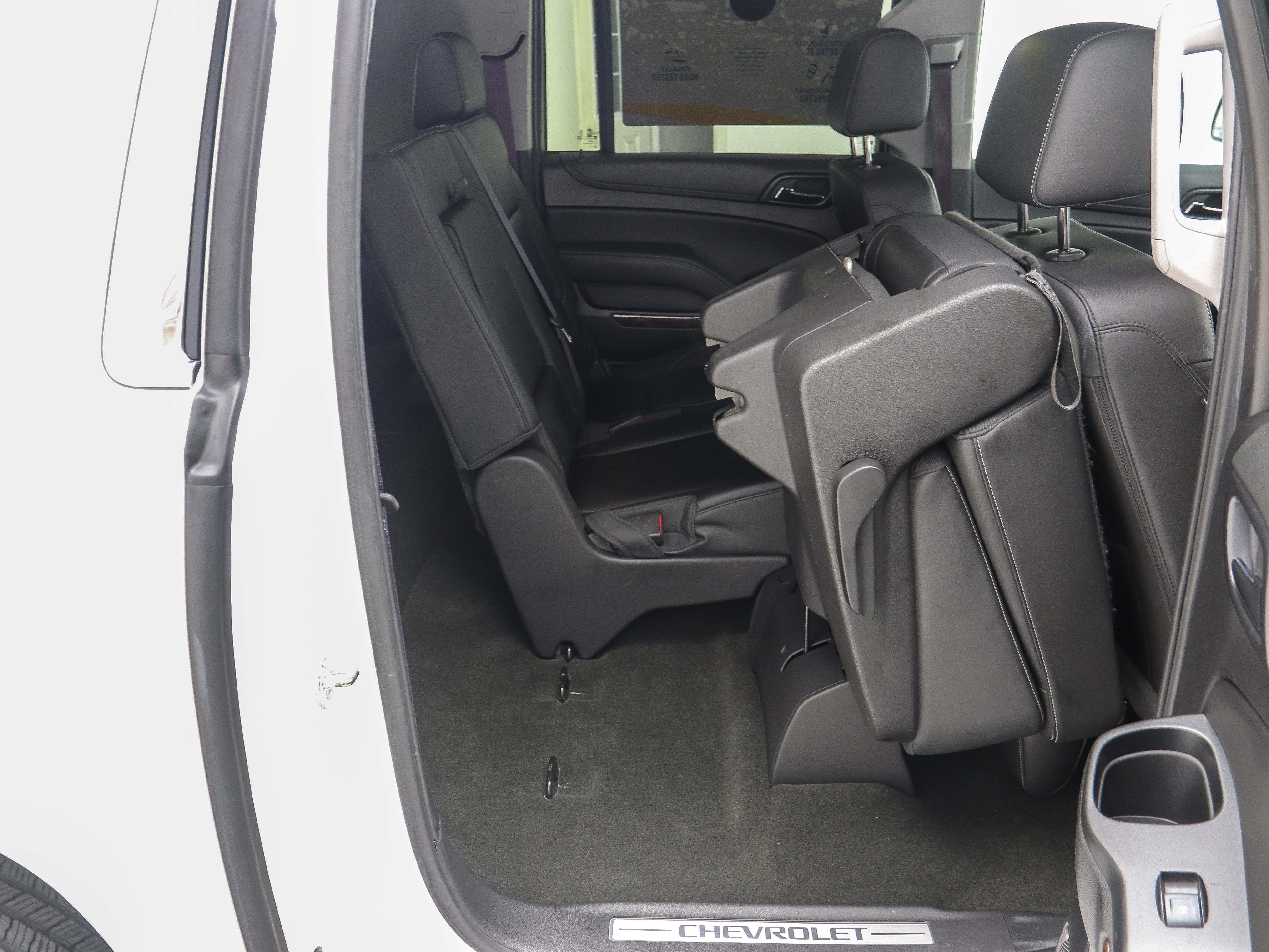 Used 2017 Chevrolet Suburban LT AWD/4WD image 17