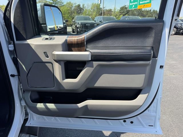 Used 2020 Ford F150 Lariat w/ Equipment Group 502A Luxury image 6