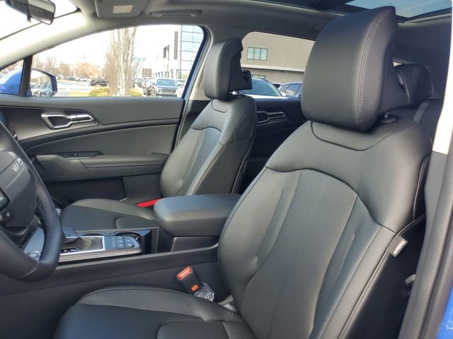 New 2026 Kia Sportage EX FWD image 13