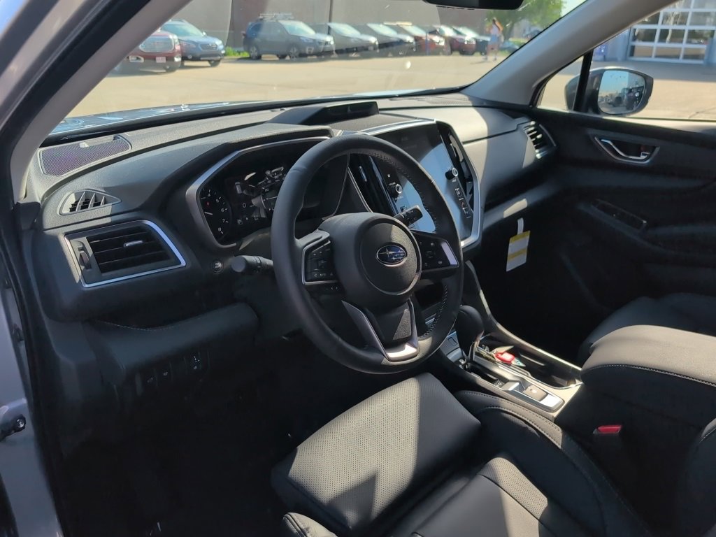 New 2025 Subaru Ascent Limited image 19