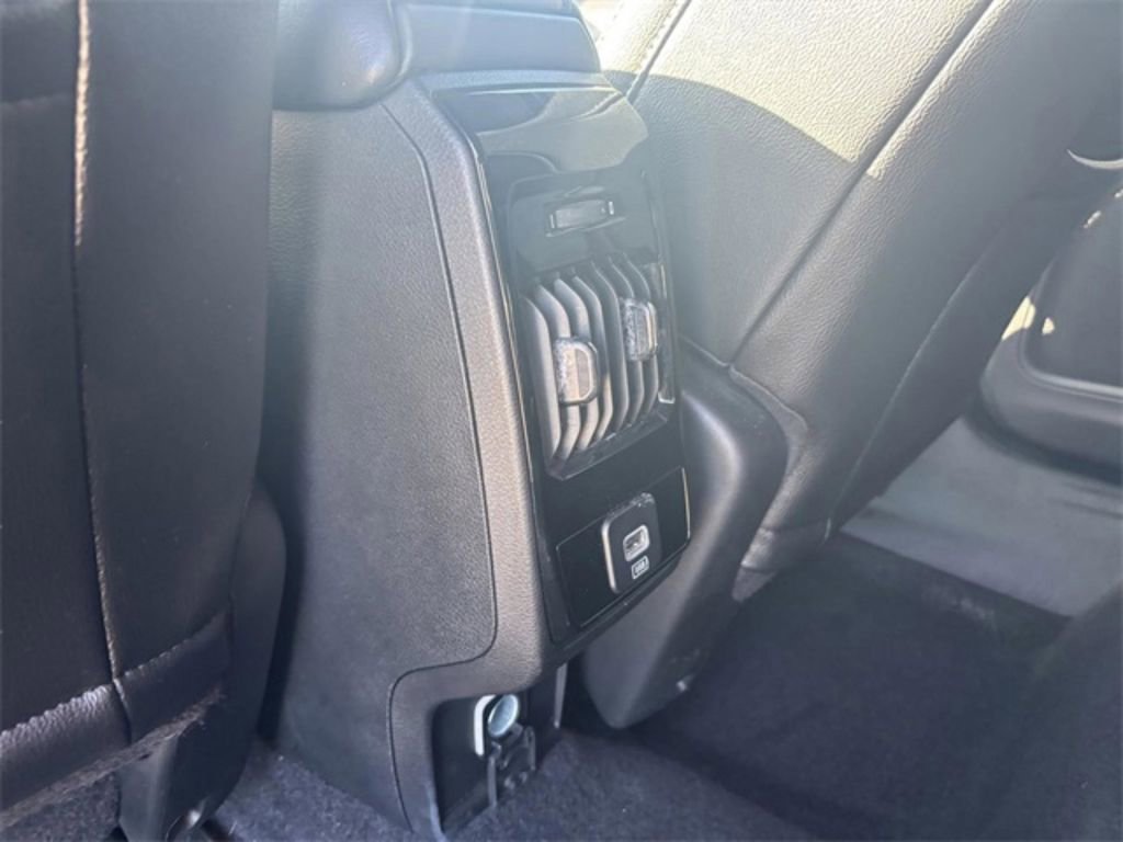 Certified 2024 Jeep Compass Latitude image 23