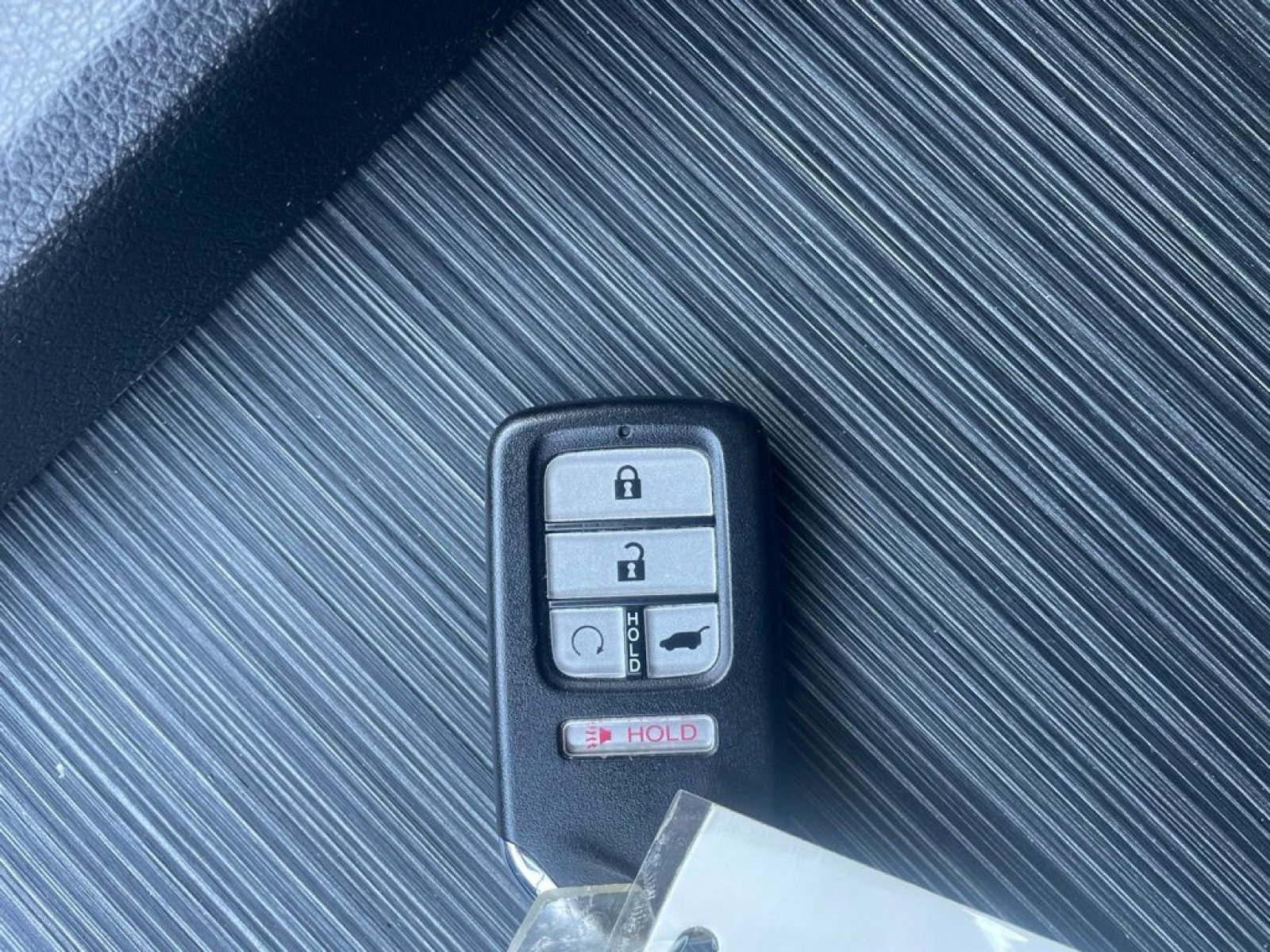 Used 2017 Honda Pilot Touring image 31