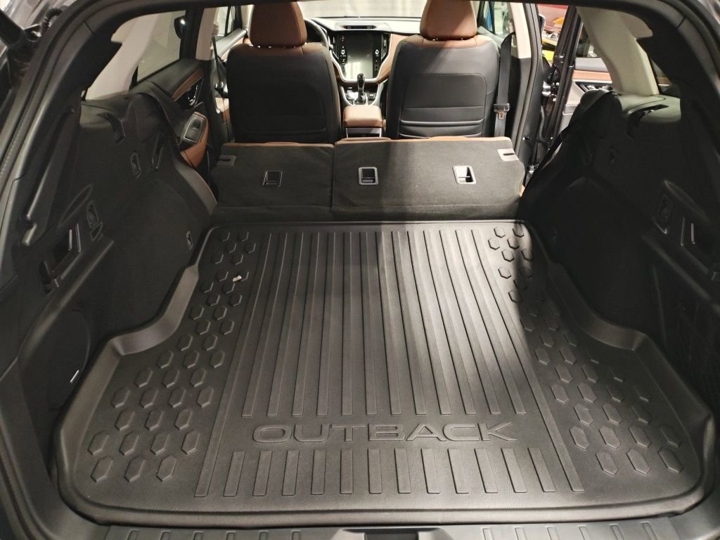 Used 2025 Subaru Outback Touring image 15