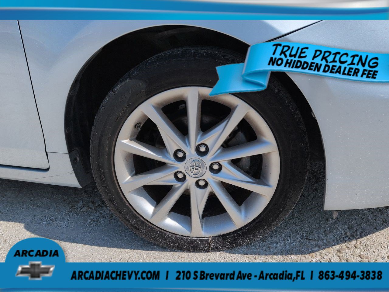 Used 2013 Toyota Prius V Five FWD image 10