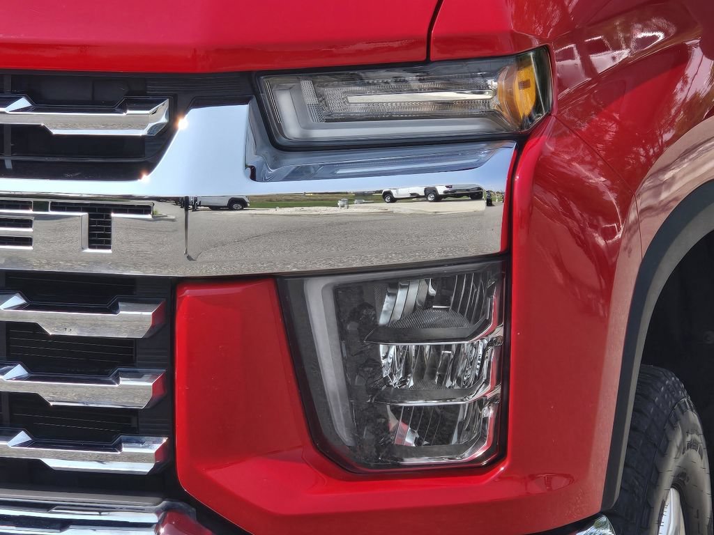 Used 2020 Chevrolet Silverado 3500 LTZ AWD/4WD image 41