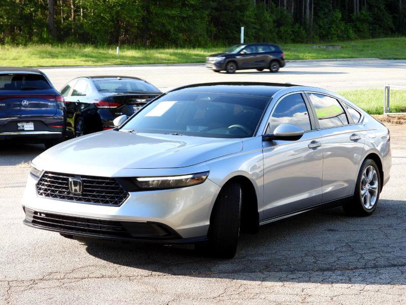 Used 2023 Honda Accord LX image 13