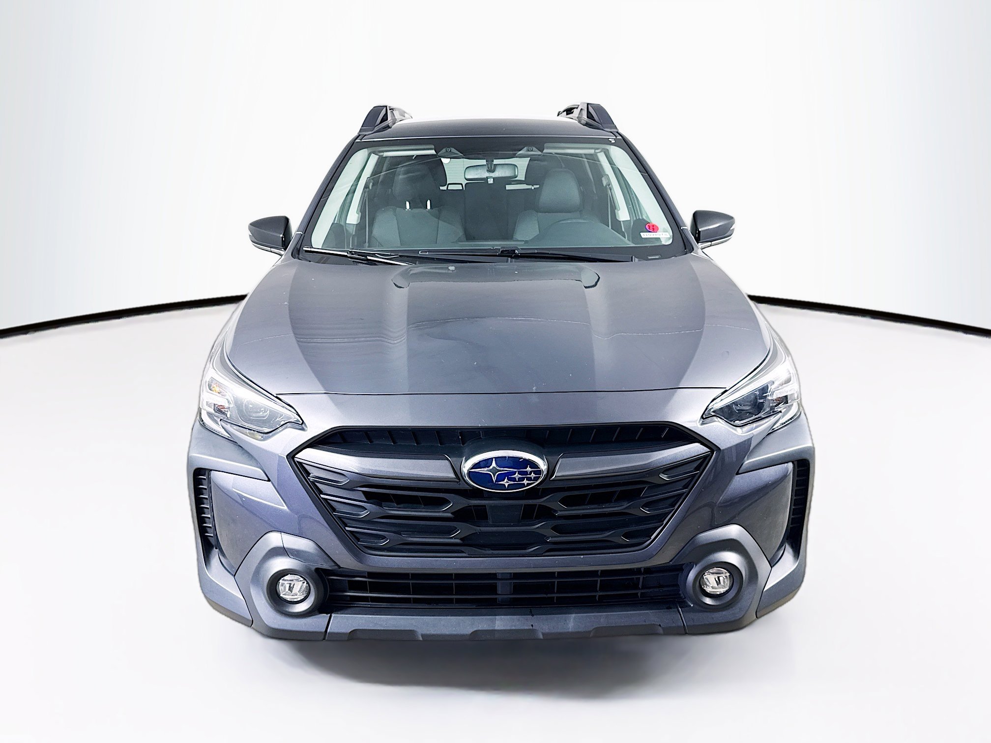Used 2024 Subaru Outback Premium AWD/4WD image 3