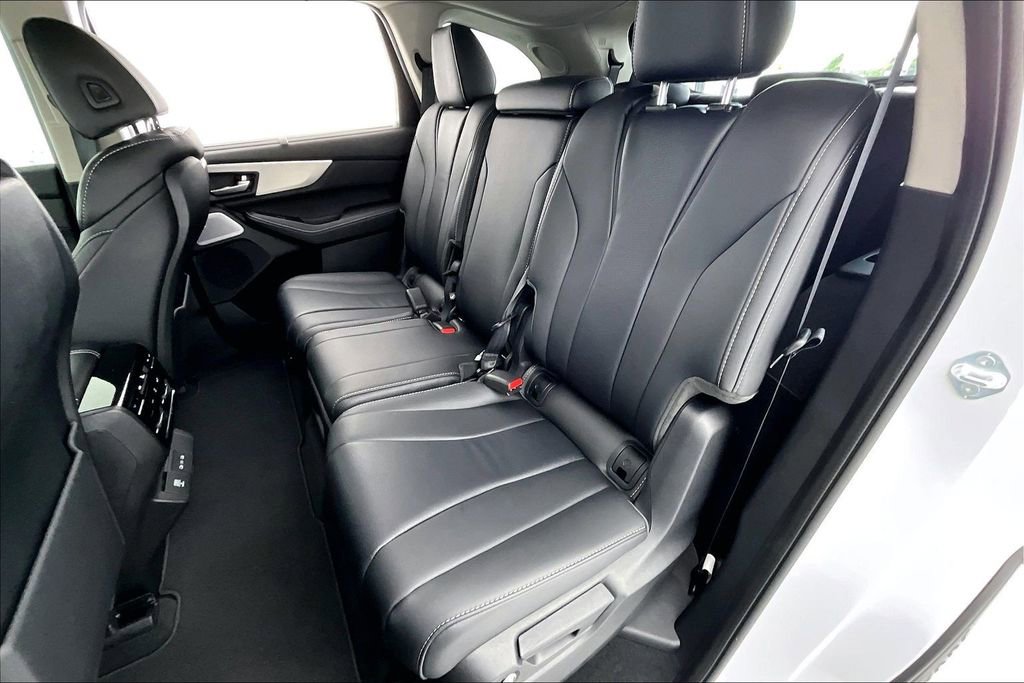 Used 2026 Acura MDX FWD w/ Technology Package image 33