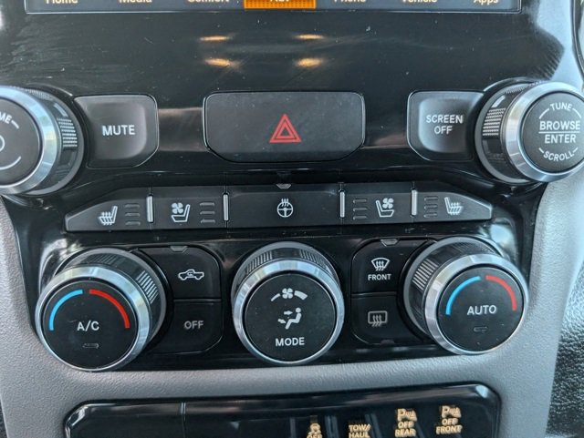 Used 2022 RAM 1500 Laramie w/ Sport Appearance Package image 17