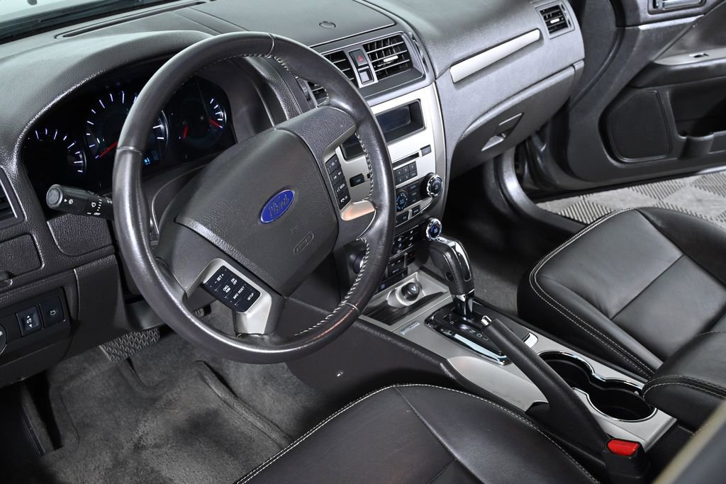 Used 2012 Ford Fusion SEL image 10