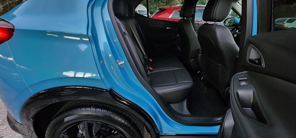 Used 2025 Buick Encore GX Sport Touring image 28