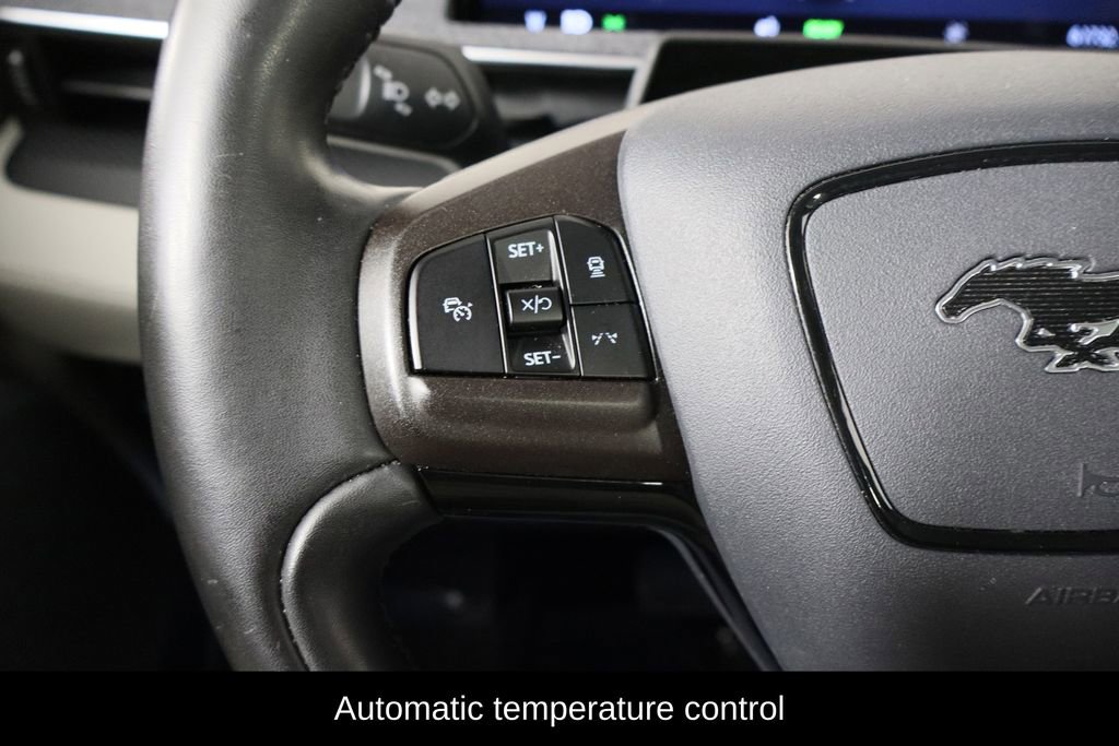 Used 2021 Ford Mustang Mach-E Premium image 8