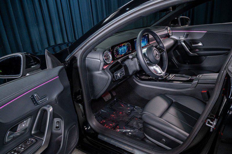 Certified 2025 Mercedes-Benz CLA 250 4MATIC image 10
