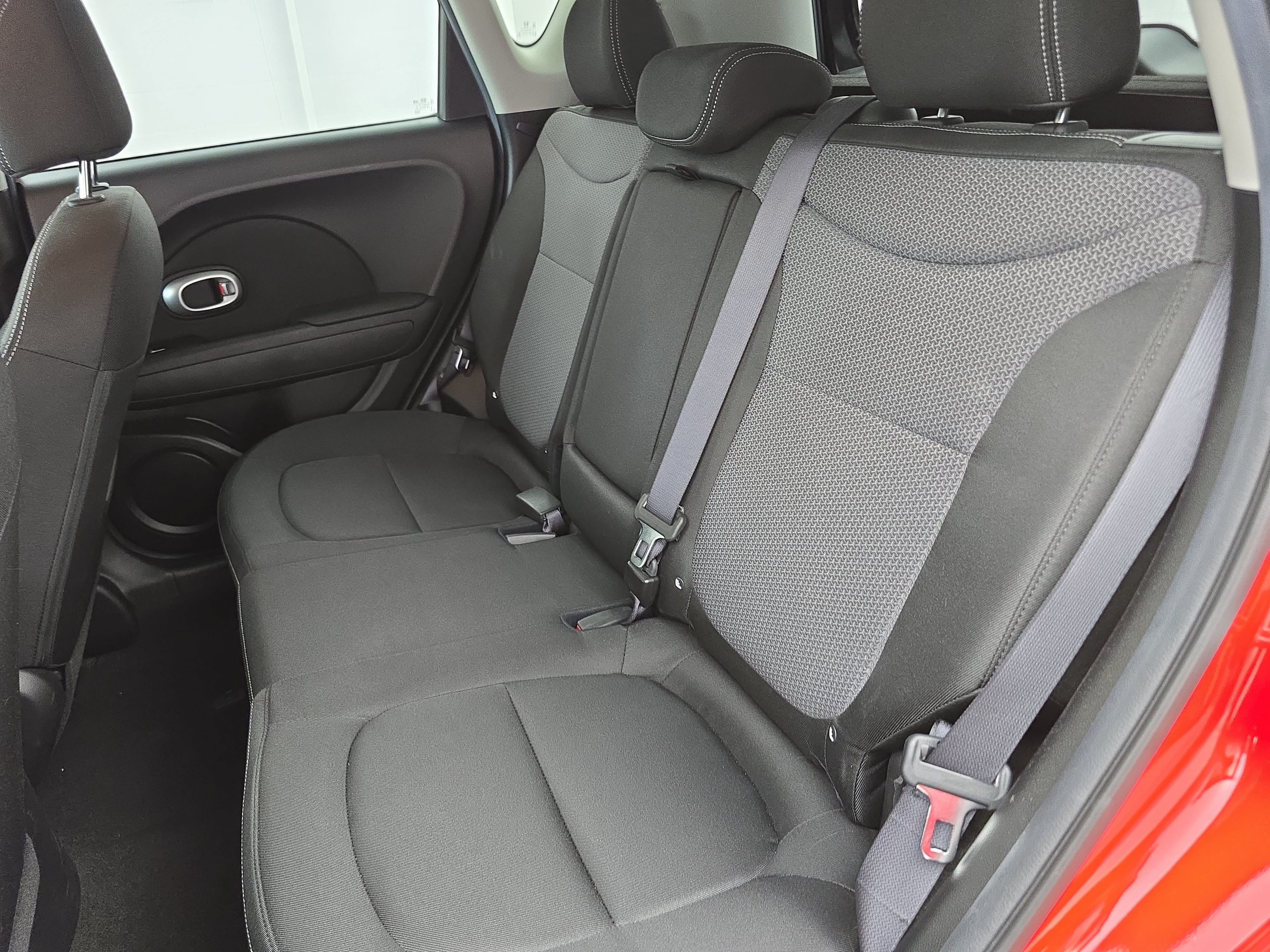 Used 2019 Kia Soul + FWD image 13